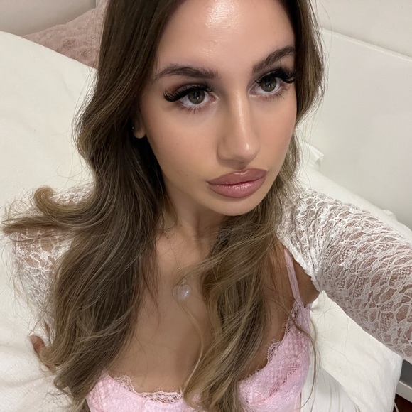 anabelleiveee